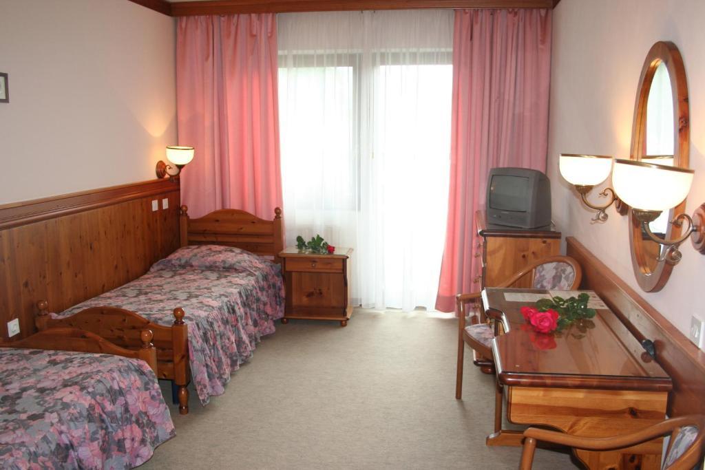 Hotel Winkler Lokve Ruang foto